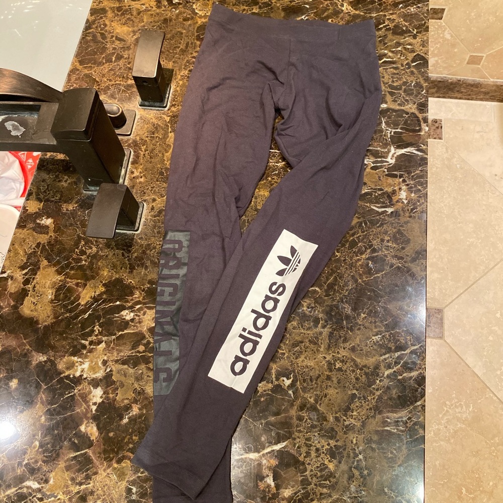 Adidas Original Leggings. New never worn.